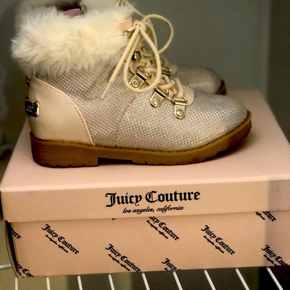 JUICY COUTURE KIDS BOOTS - Picture 1 of 4